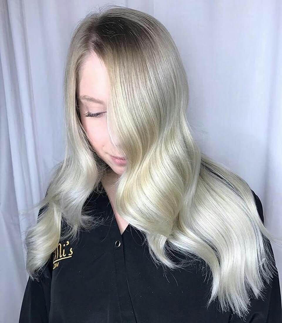 Платиновый цвет волос: фото блондинок с модным оттенком, обзор профессиональных красок, тоников, шампуней для достижения нужного тона, отзывы, кому он подойдет
