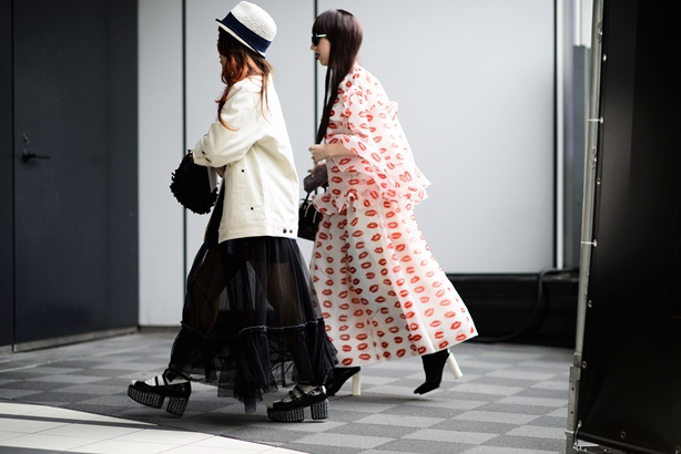 04-fashion-week-tokyo-street-style-fall-2015-15