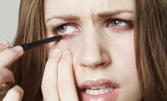 10 типичных ошибок в макияже глаз