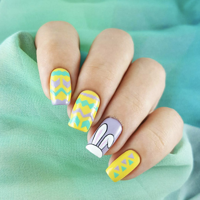 Aztec-Easter-nails-by-@ludochka_t