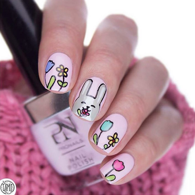 Easter-Bunny-nails-by-@tamiit24