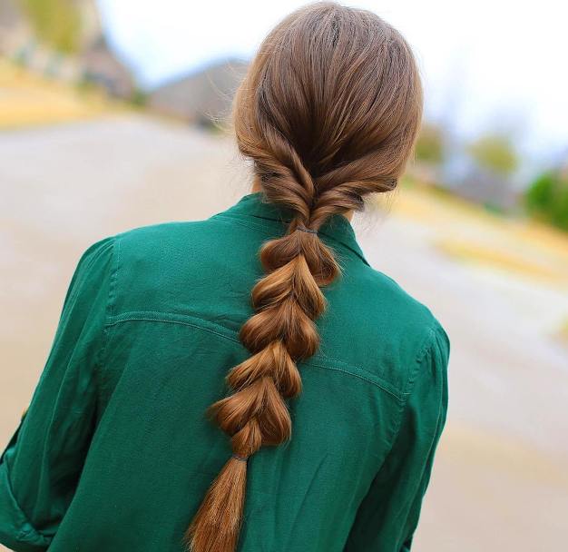 11-pull-through-braid-out-of-low-ponytail