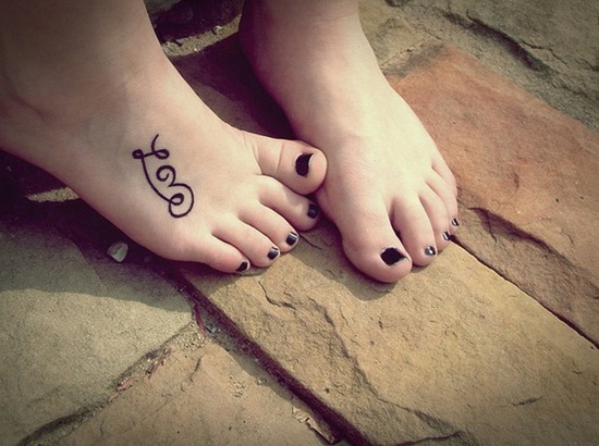 Feet-Tattoo-Designs-23